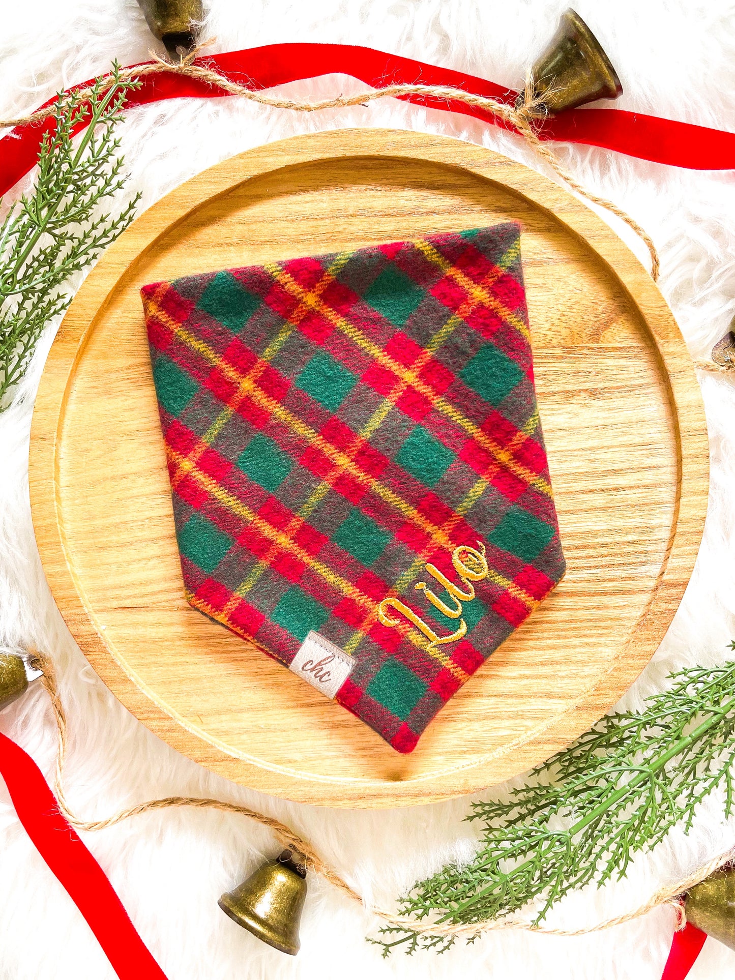 ‘𝑪𝒍𝒂𝒔𝒔𝒊𝒄 𝑯𝒐𝒍𝒊𝒅𝒂𝒚’ 𝑭𝒍𝒂𝒏𝒏𝒆𝒍