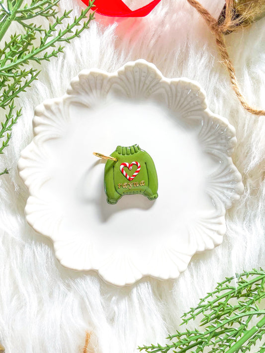 ‘𝑯𝒐𝒍𝒊𝒅𝒂𝒚 𝑺𝒘𝒆𝒂𝒕𝒆𝒓’ 𝑻𝒂𝒈