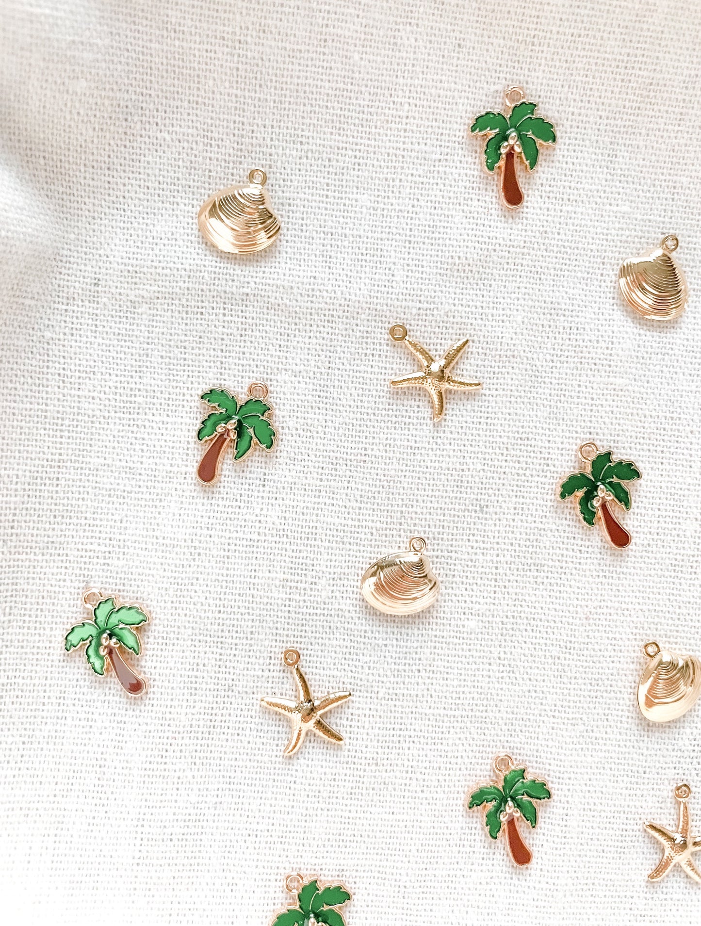 Tropical Charms