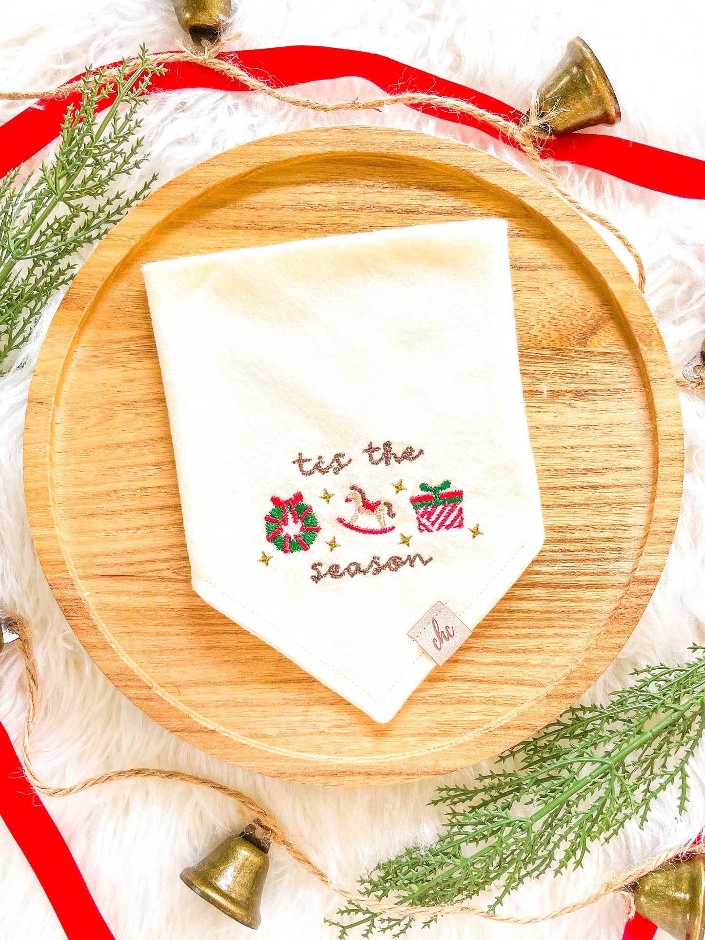 ‘𝑻𝒊𝒔 𝒕𝒉𝒆 𝑺𝒆𝒂𝒔𝒐𝒏’ 𝑩𝒂𝒏𝒅𝒂𝒏𝒂