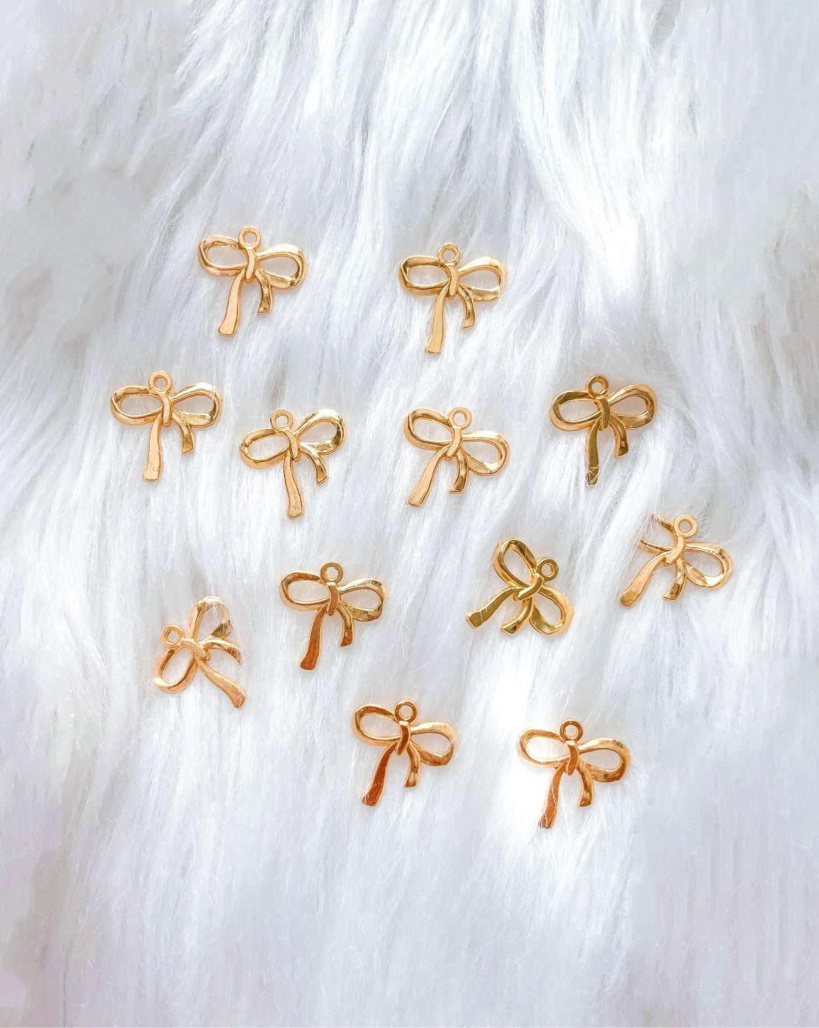 𝑮𝒐𝒍𝒅𝒆𝒏 𝑩𝒐𝒘 𝑪𝒉𝒂𝒓𝒎𝒔